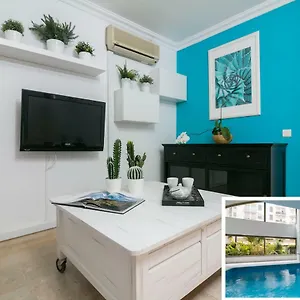 New Vip Piscina Y Gimnasio , Santa Cruz de Tenerife Spain